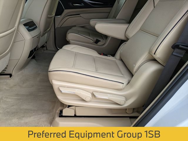 Used 2024 Cadillac Escalade Premium Luxury image 28