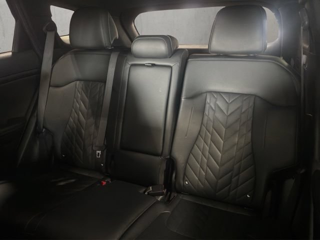 Used 2023 Kia Sportage X-Line w/ X-Line Premium Package AWD/4WD image 7