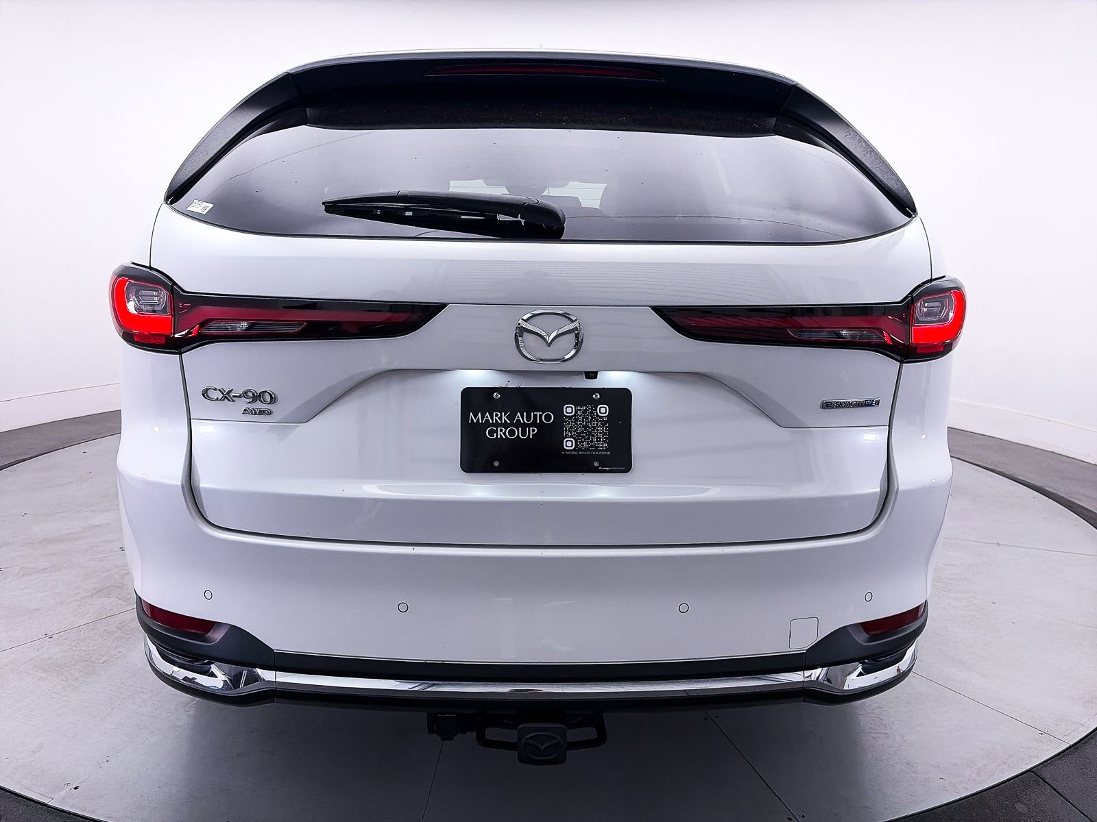 Used 2024 MAZDA CX-90 Plug-In Hybrid w/ Premium Plus AWD/4WD image 17