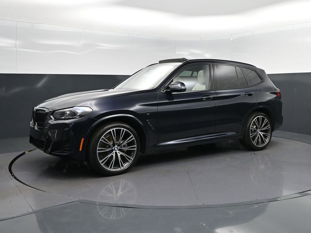 Certified 2024 BMW X3 sDrive30i w/ Premium Package image 3