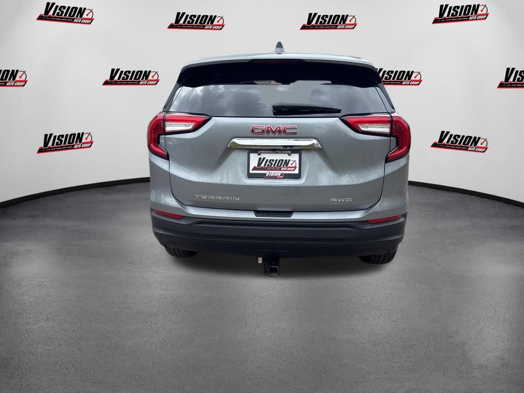 Used 2024 GMC Terrain SLE AWD/4WD image 6