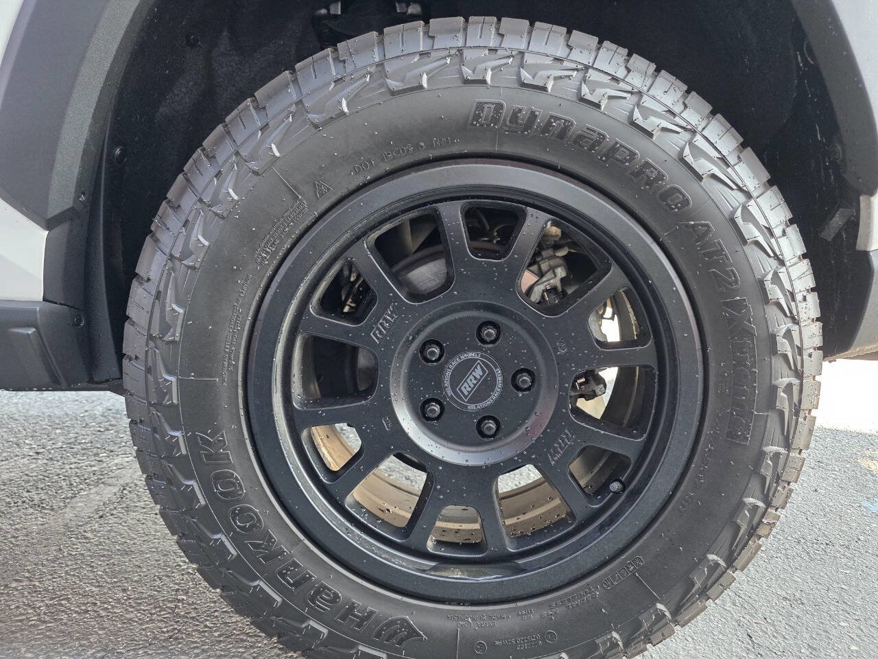 Used 2019 Toyota RAV4 XLE image 11