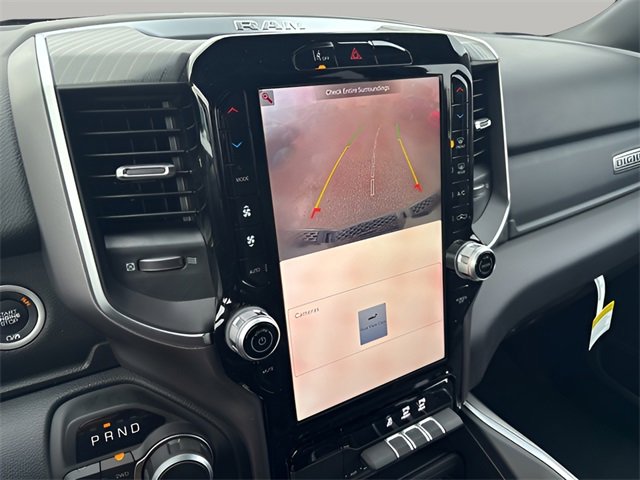 New 2026 RAM 1500 4x4 Crew Cab image 14