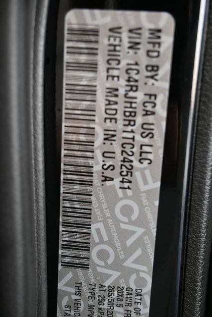 Used 2026 Jeep Grand Cherokee Limited w/ Luxury Tech Group II AWD/4WD image 44