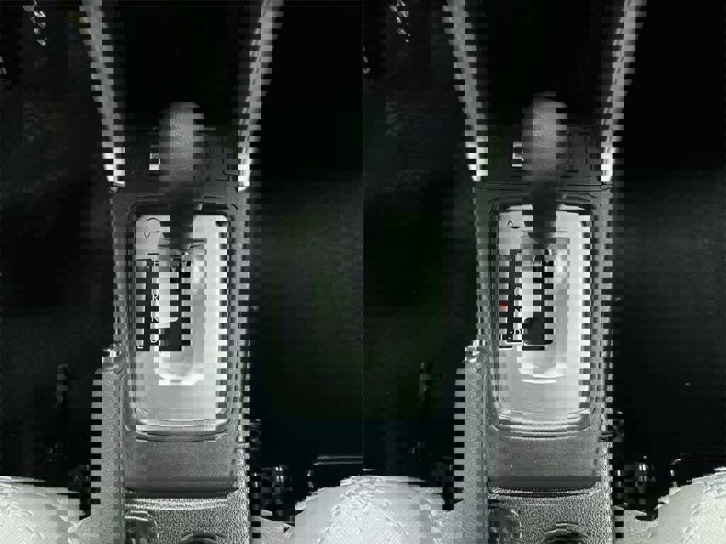 Used 2017 Subaru Forester 2.5i Premium image 31