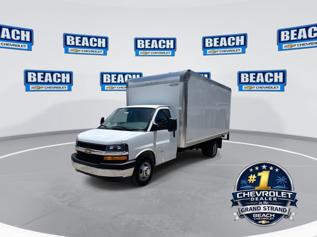New 2026 Chevrolet Express 3500 w/ Power Convenience Package RWD image 4