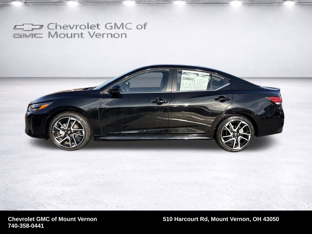 Used 2025 Nissan Sentra SR image 2