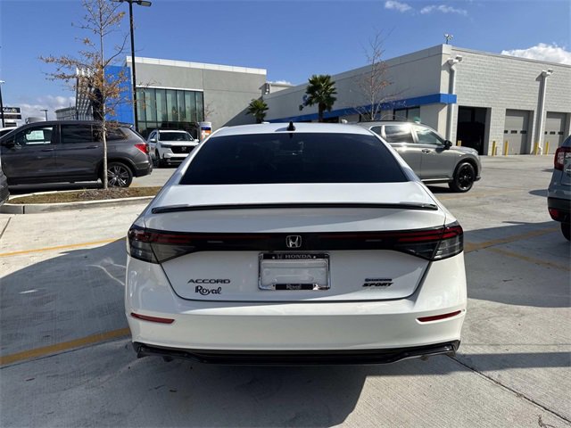 Used 2023 Honda Accord Sport image 6