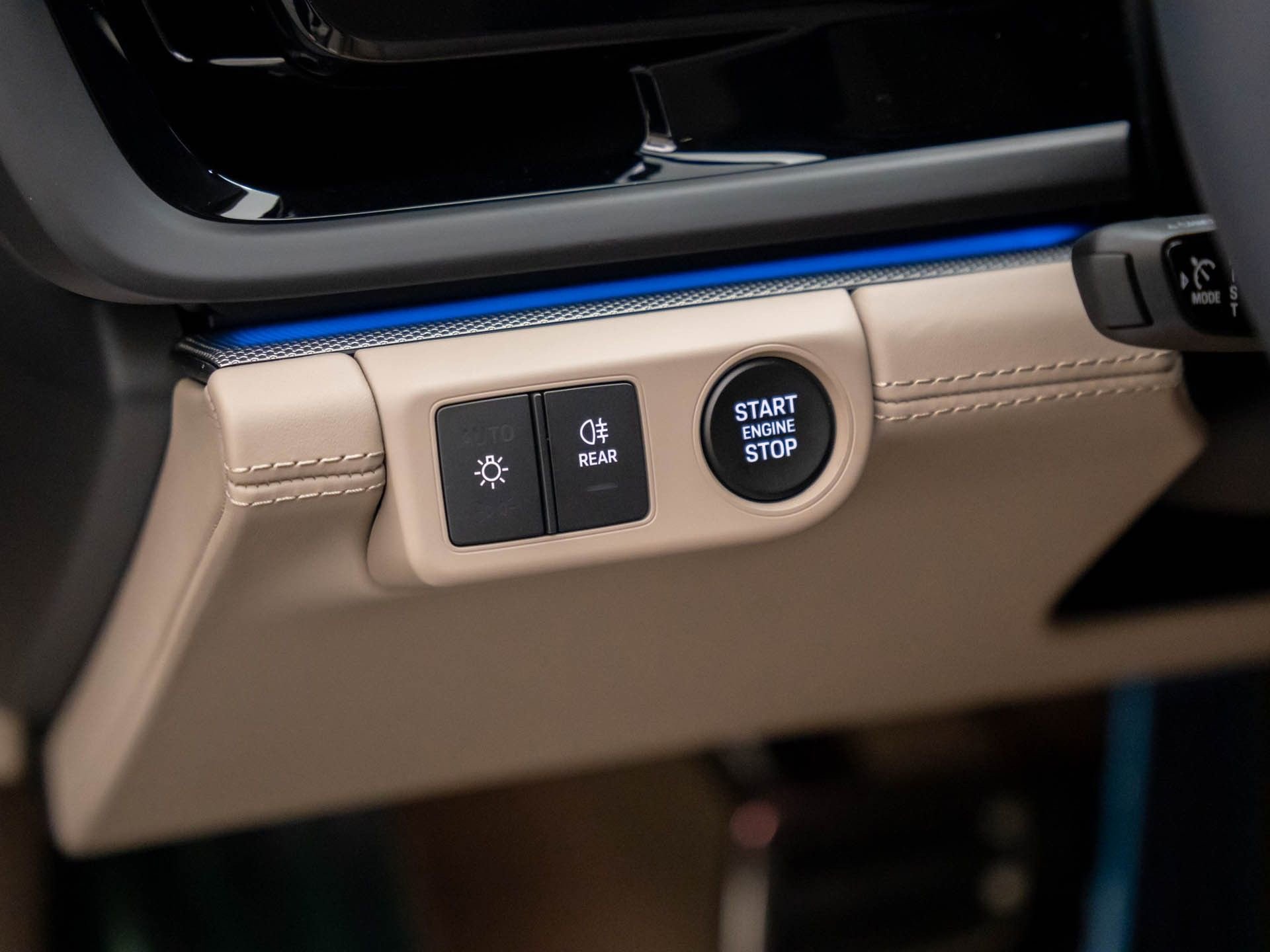 New 2026 Porsche Panamera 4 image 20