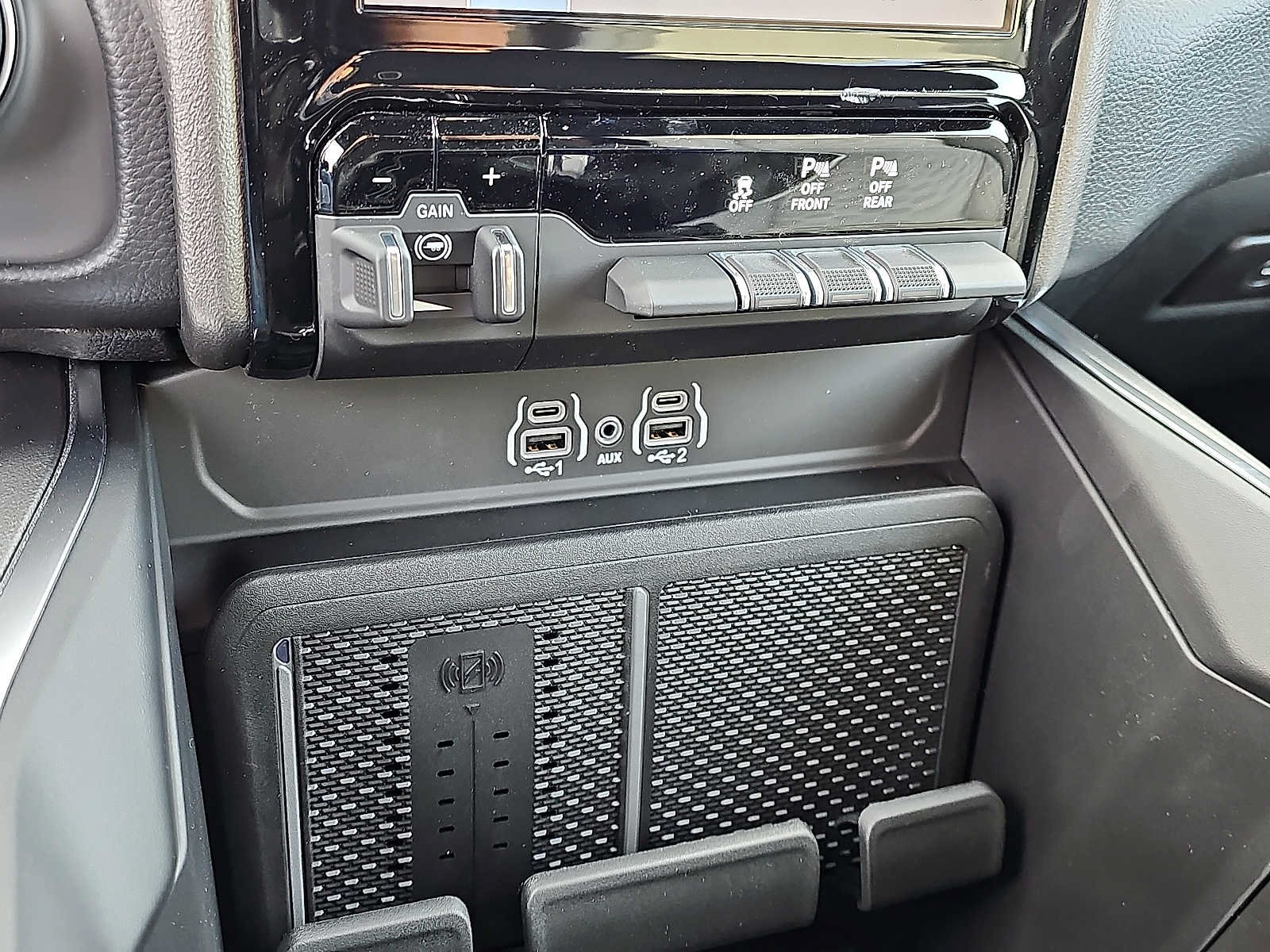 New 2026 RAM 1500 Big Horn AWD/4WD image 15