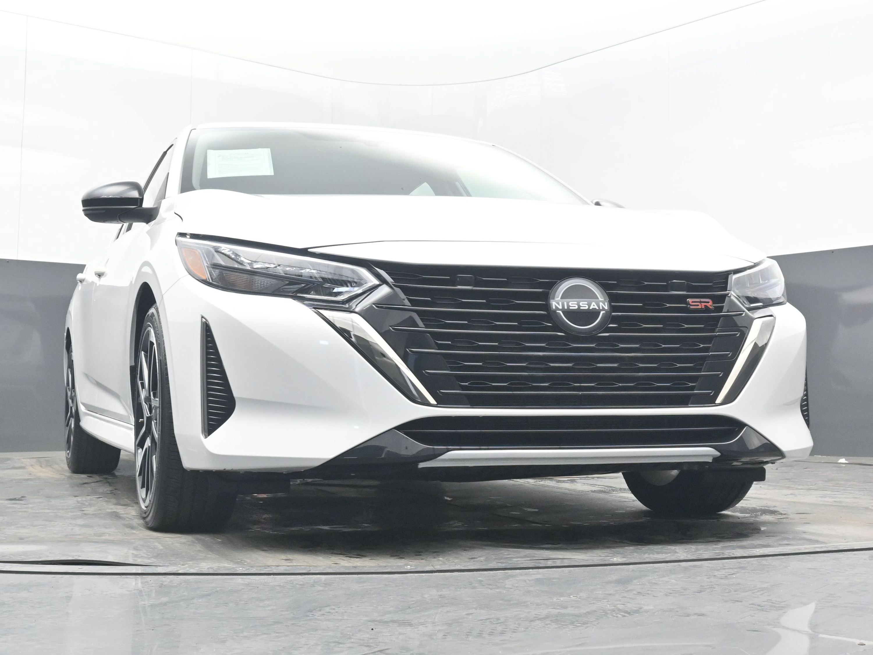 Used 2024 Nissan Sentra SR image 25