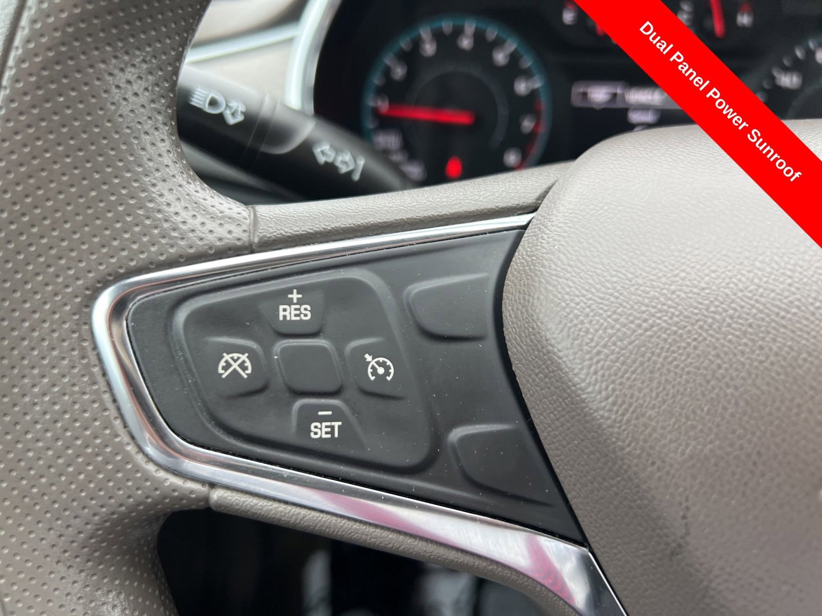 Used 2021 Chevrolet Malibu LT FWD image 13
