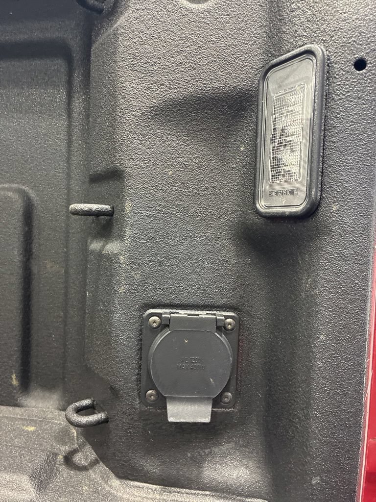 Used 2026 Chevrolet Silverado 2500 LTZ AWD/4WD image 7