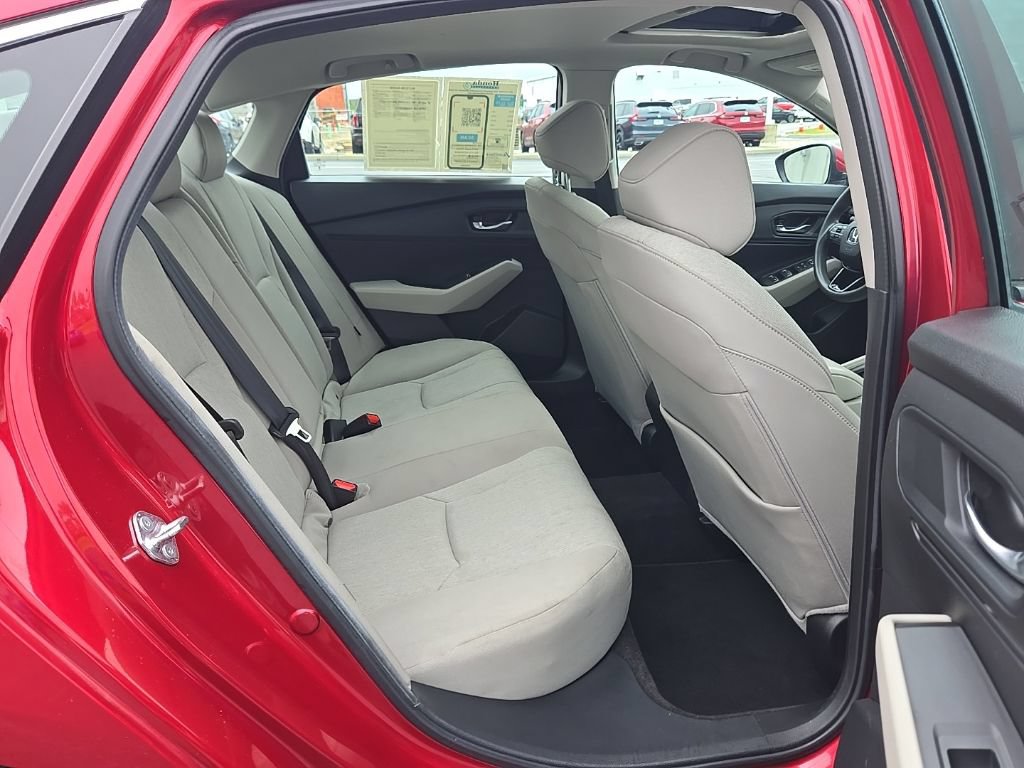 Used 2024 Honda Accord EX image 33