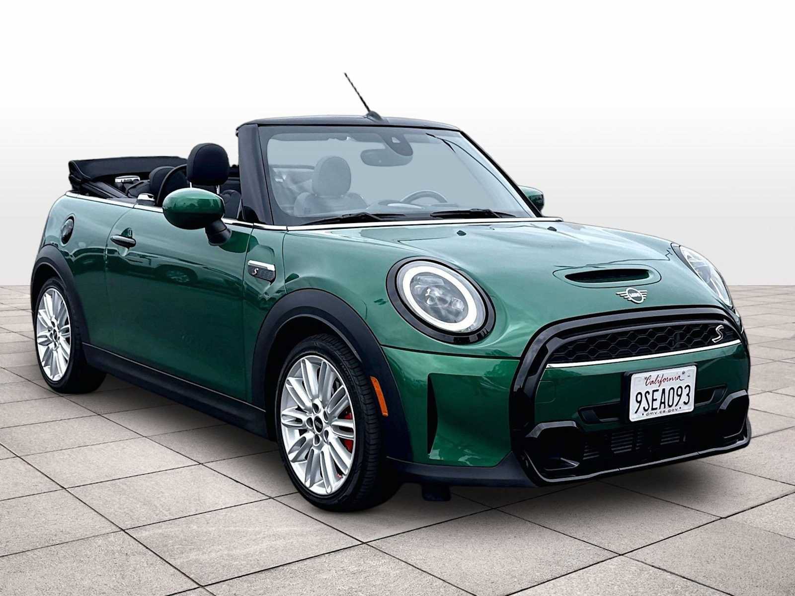 Used 2024 MINI Cooper S FWD image 2