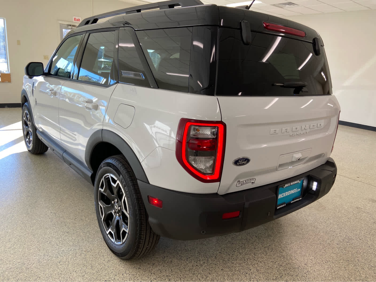 New 2025 Ford Bronco Sport Outer Banks w/ Outer Banks Tech Package+ image 10