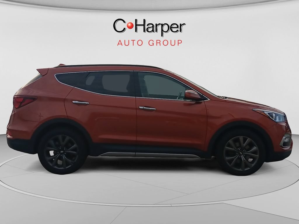 Used 2018 Hyundai Santa Fe Sport w/ 2.0T Ultimate Tech Package 05 AWD/4WD image 2