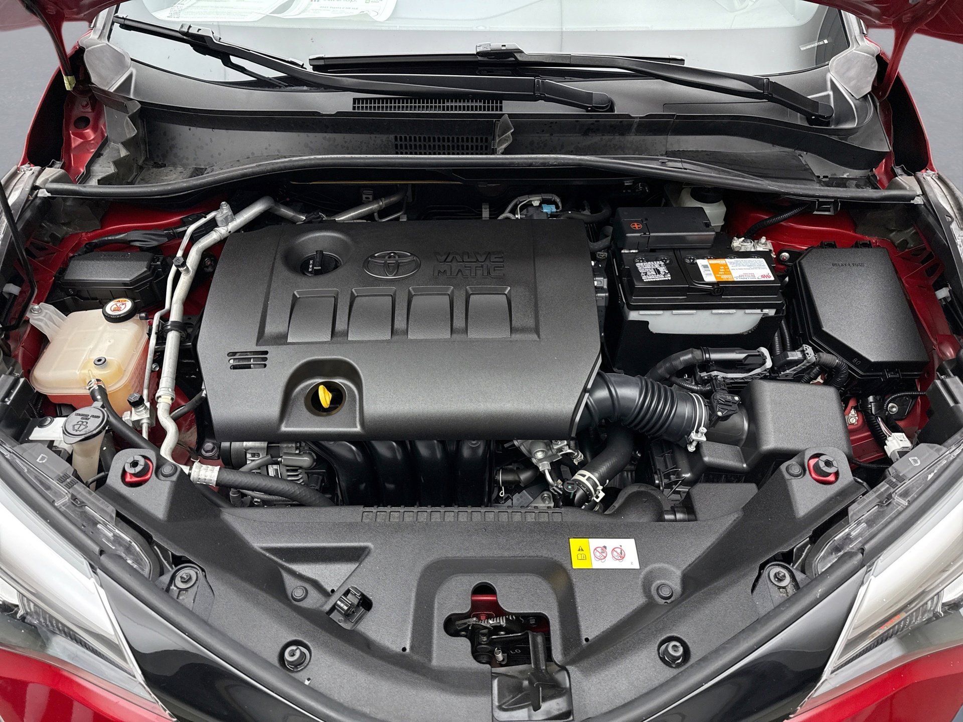 Used 2021 Toyota C-HR XLE image 25