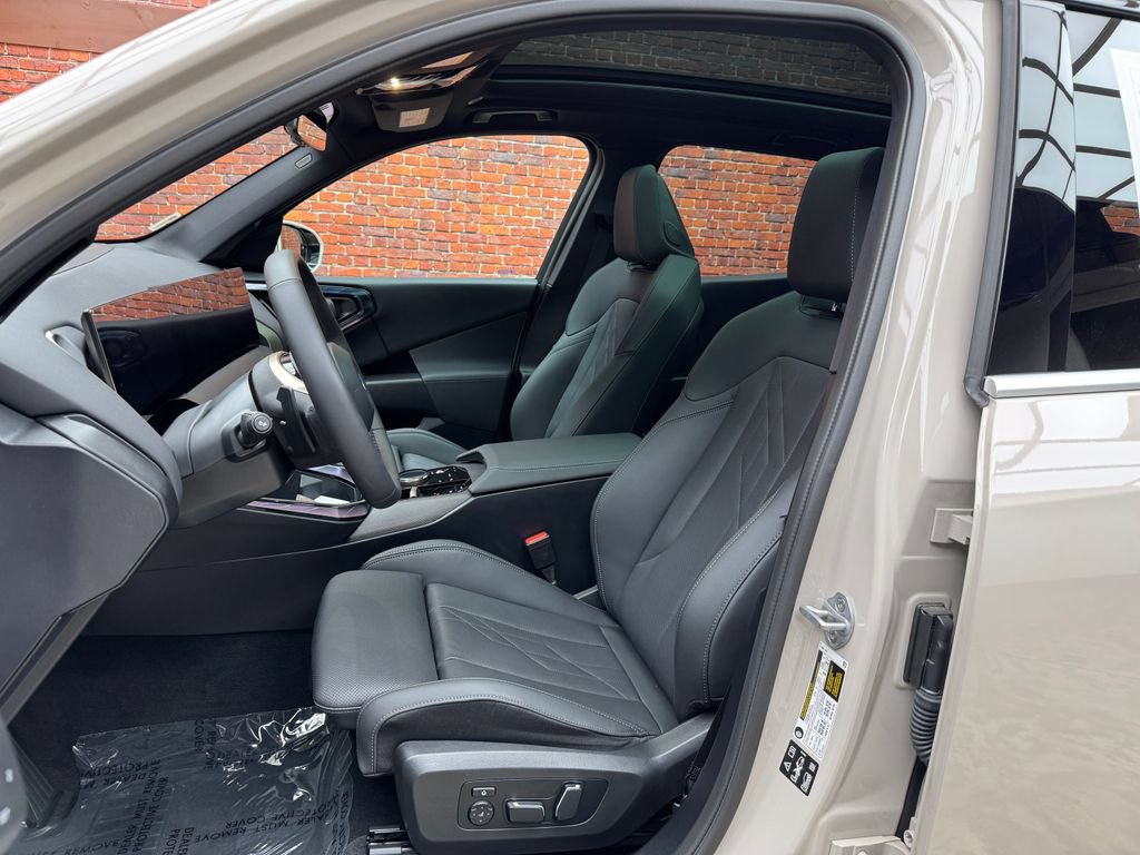 Certified 2025 BMW X3 xDrive30i AWD/4WD image 23
