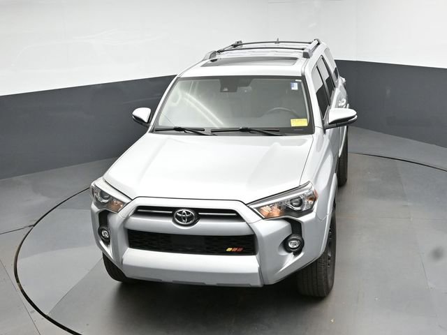 Used 2021 Toyota 4Runner SR5 Premium w/ Moonroof Package AWD/4WD image 19