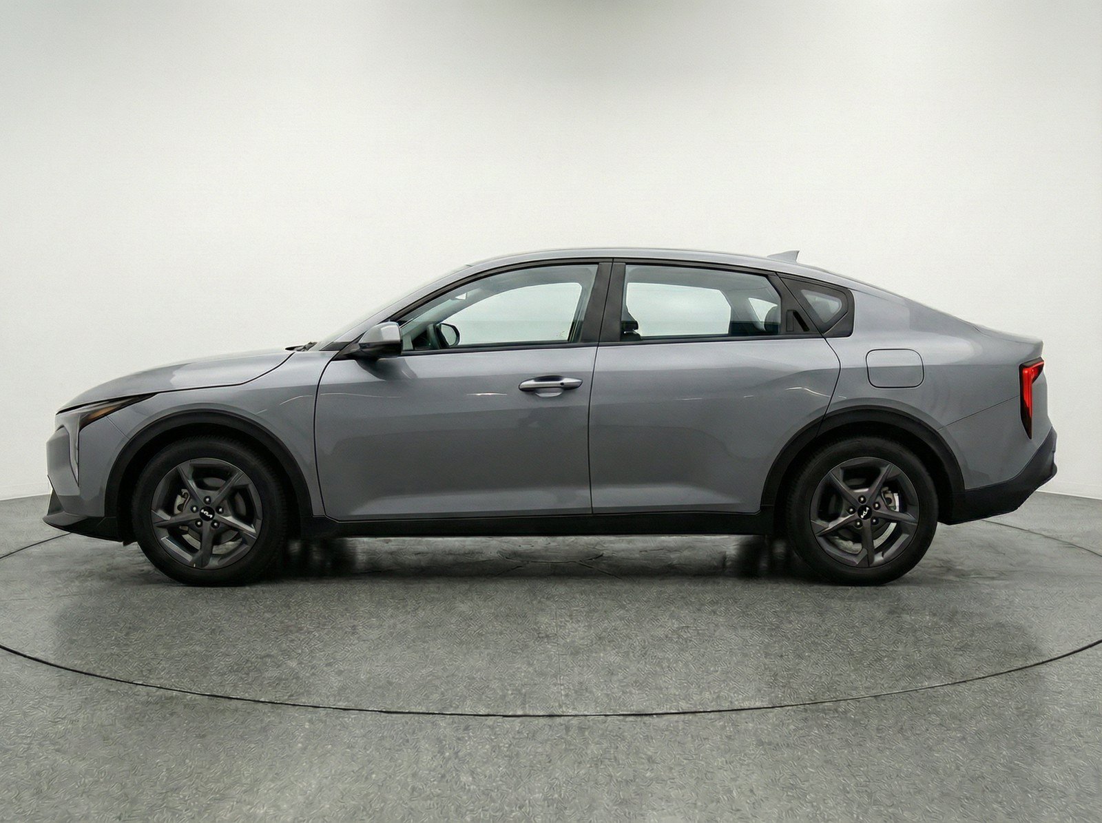 Used 2025 Kia K4 FWD image 5