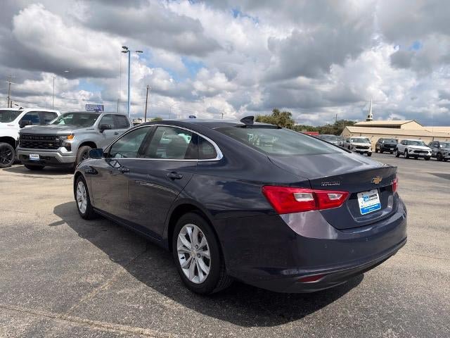 Used 2025 Chevrolet Malibu LT FWD image 3