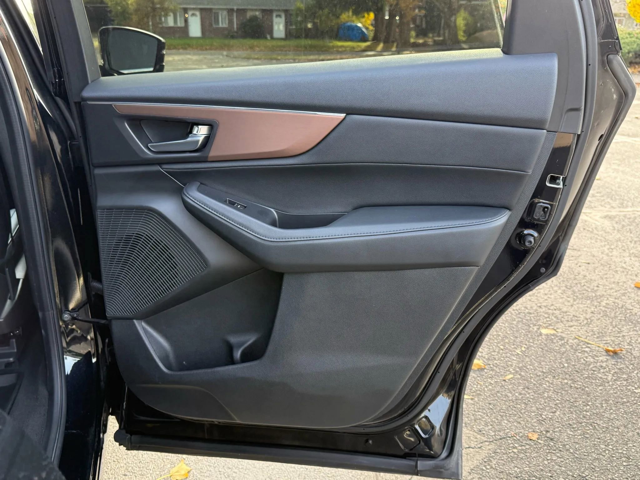 Used 2022 Acura MDX SH-AWD image 32