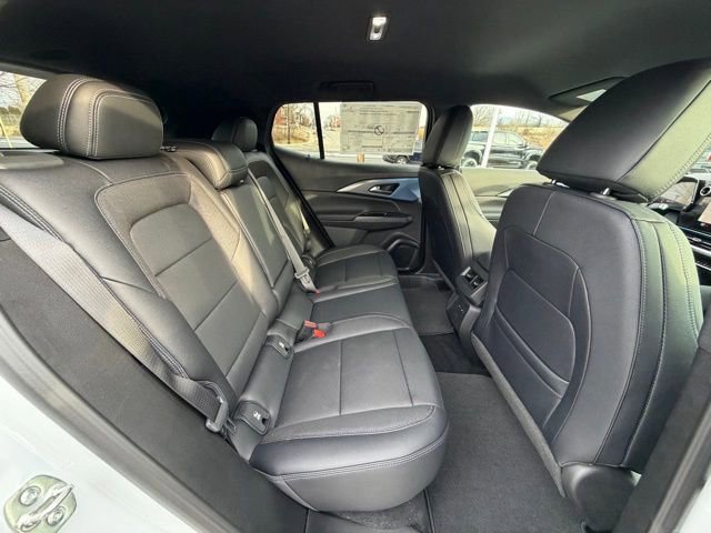 New 2026 Chevrolet Equinox EV LT image 38