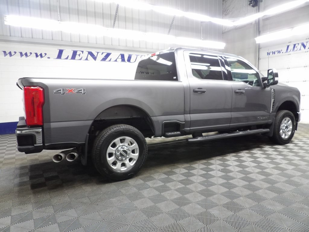 Used 2024 Ford F250 XLT AWD/4WD image 5