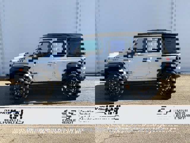 Used 2020 Jeep Wrangler Unlimited Sport image 30