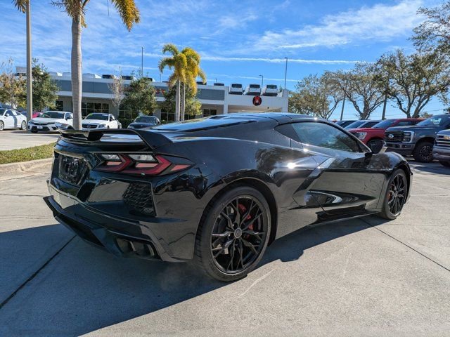 Used 2023 Chevrolet Corvette Stingray Preferred Cpe w/ Z51 Performance Package image 4