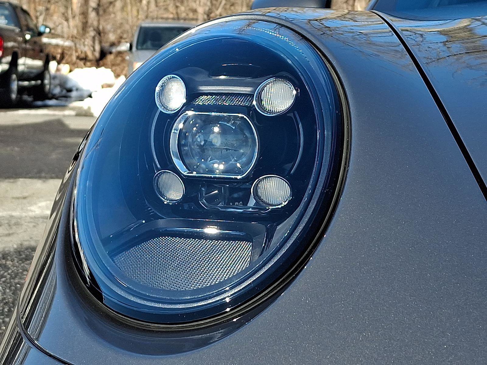 Used 2022 Porsche 911 Carrera 4 GTS image 9