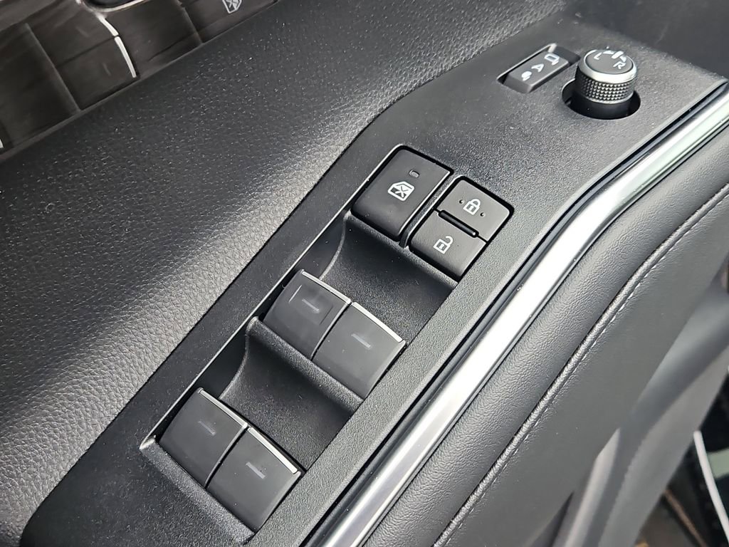 New 2026 Toyota Highlander Limited AWD/4WD image 22