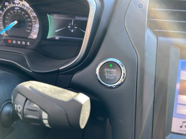 Used 2019 Ford Fusion Titanium image 22