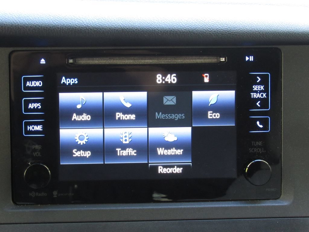 Used 2015 Toyota Sienna LE FWD image 27