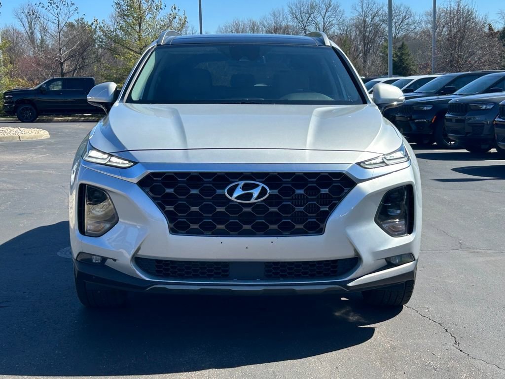 Used 2019 Hyundai Santa Fe Limited image 2