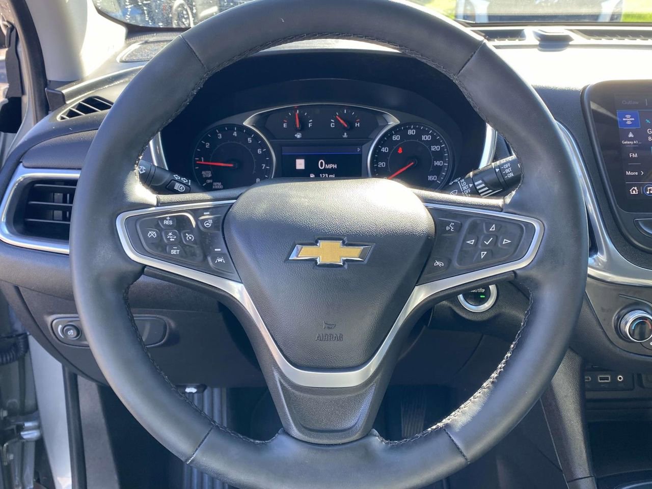 Used 2023 Chevrolet Equinox LT image 18