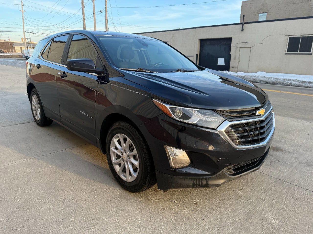 Used 2021 Chevrolet Equinox LT image 3