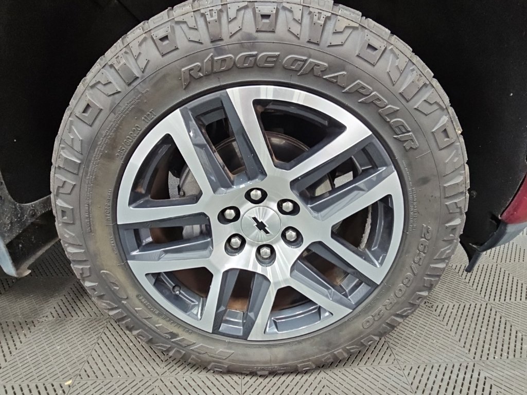 Used 2019 Chevrolet Silverado 1500 RST AWD/4WD image 48