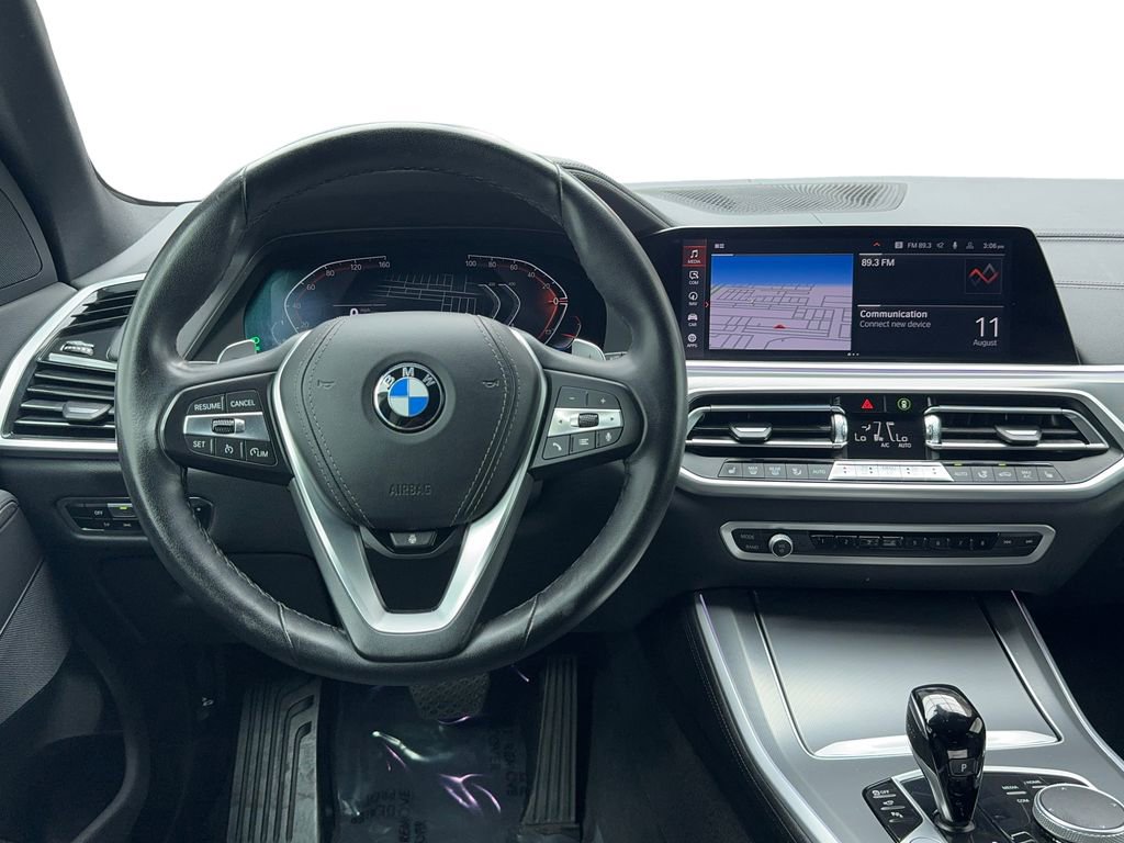 Used 2022 BMW X5 xDrive40i w/ Parking Assistance Package image 16