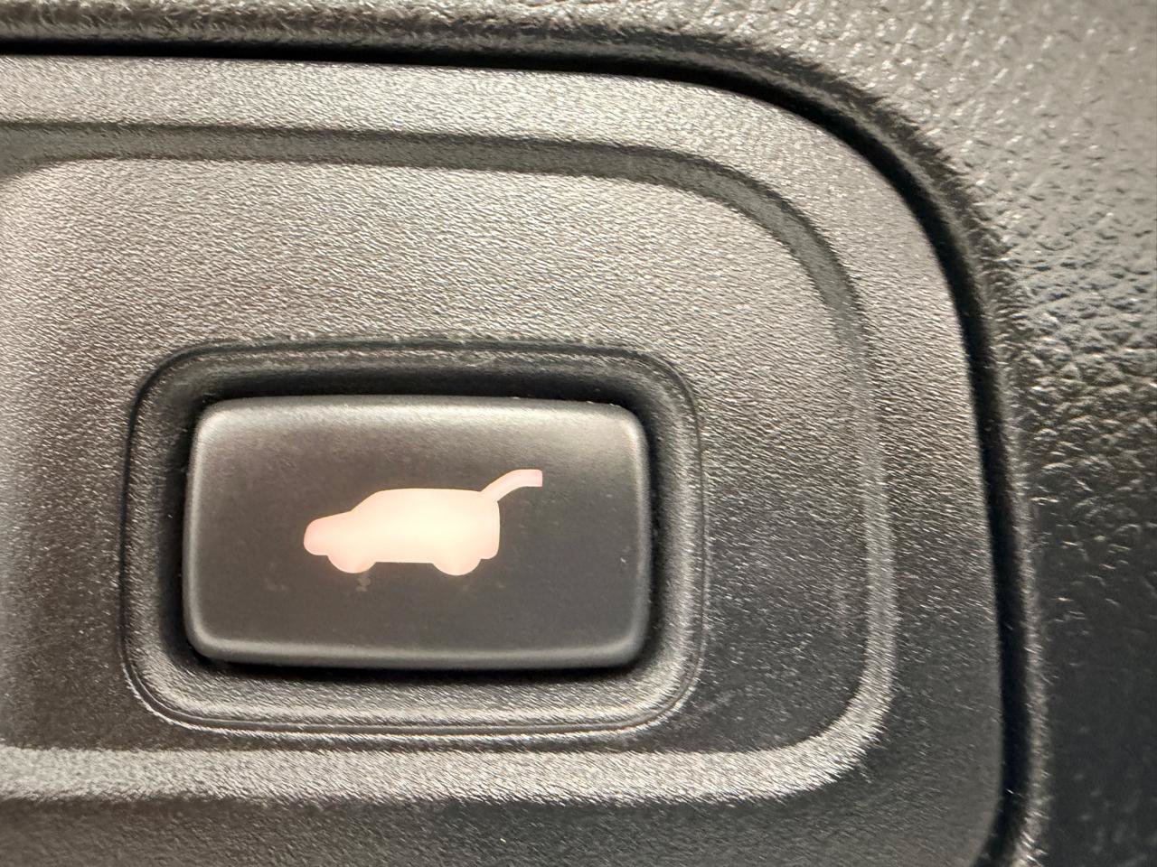 Used 2019 Honda Pilot Touring image 26