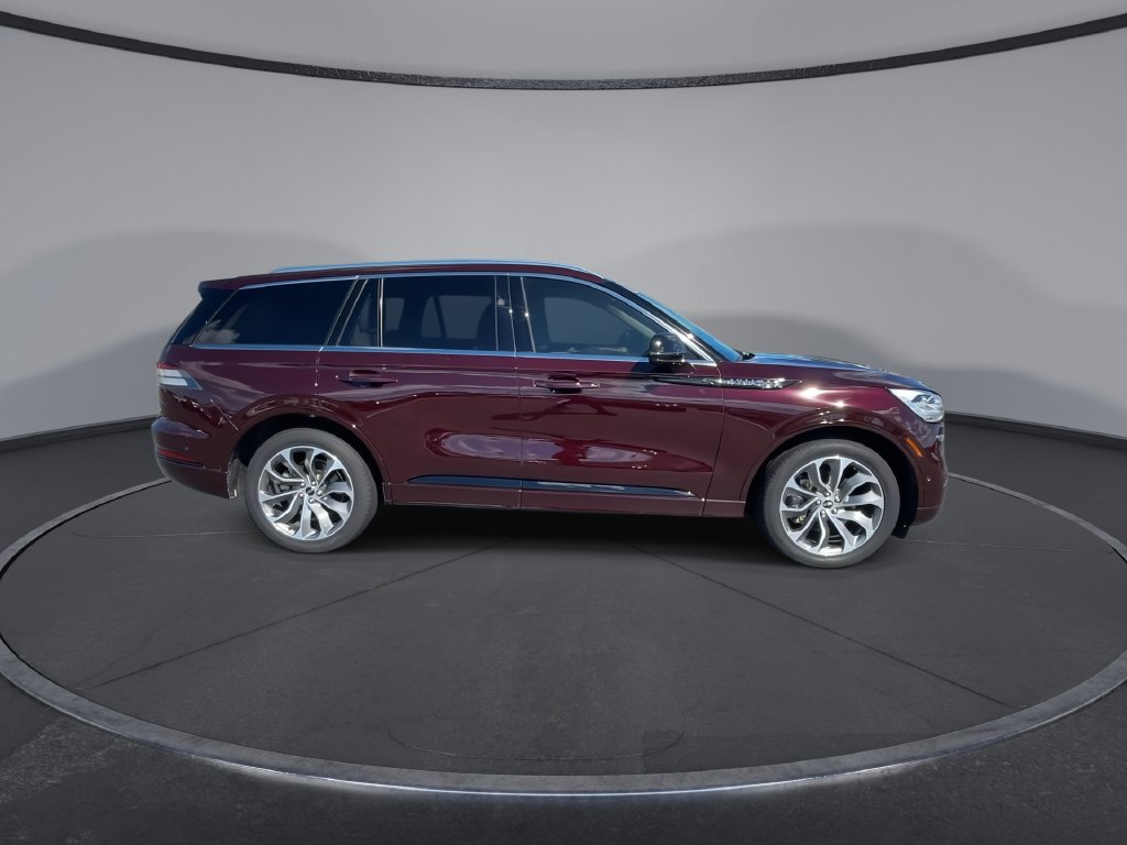 Used 2023 Lincoln Aviator Grand Touring w/ Equipment Group 301A AWD/4WD image 9