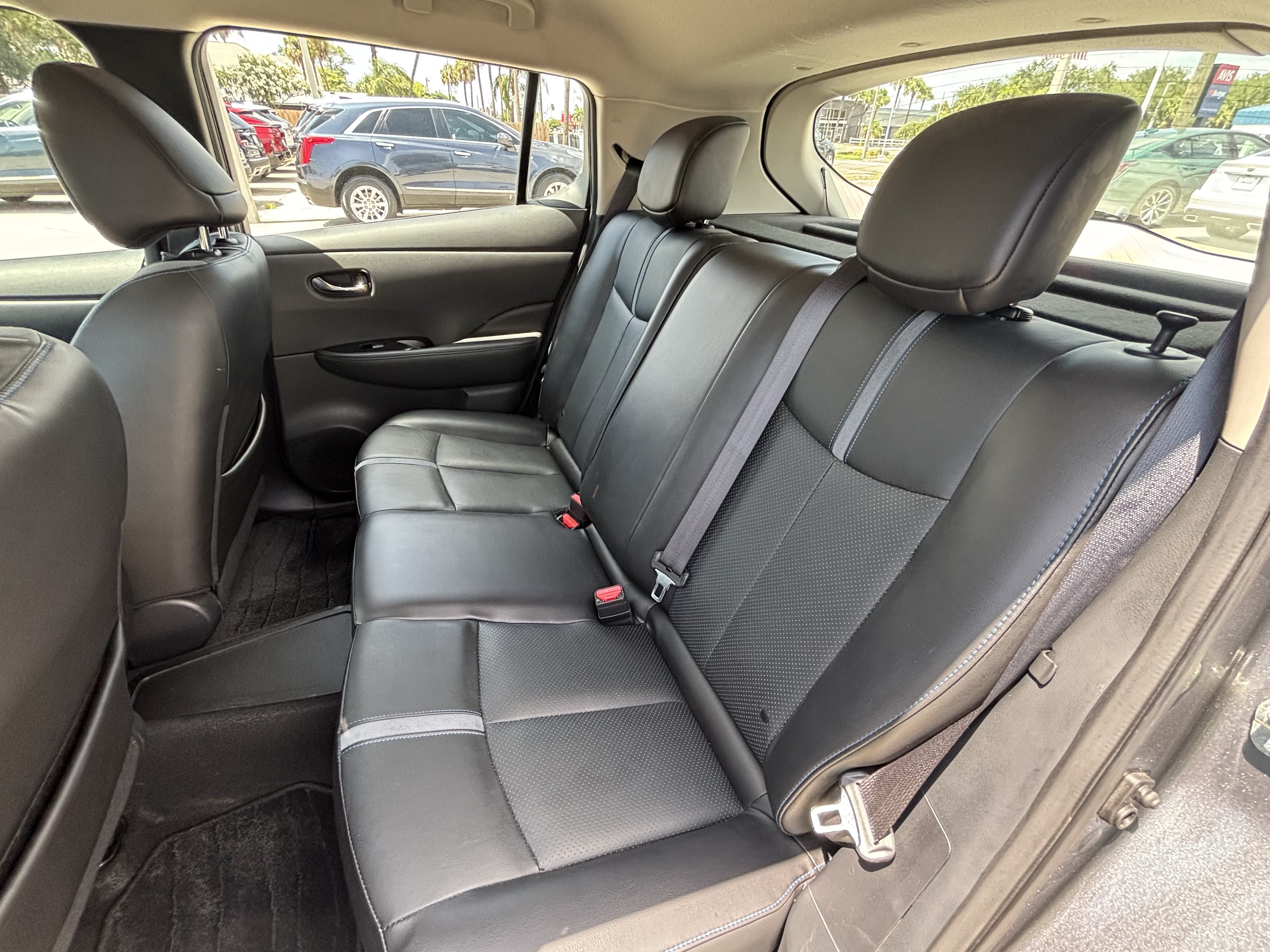 Used 2019 Nissan Leaf SL Plus FWD image 31