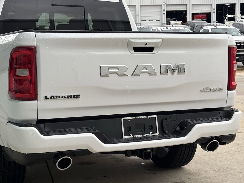 New 2026 RAM 1500 Laramie AWD/4WD image 5