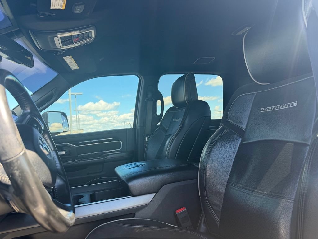 Used 2022 RAM 2500 Laramie AWD/4WD image 4