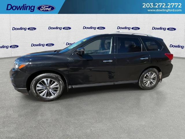 Used 2017 Nissan Pathfinder SL w/ SL Tech Package image 8