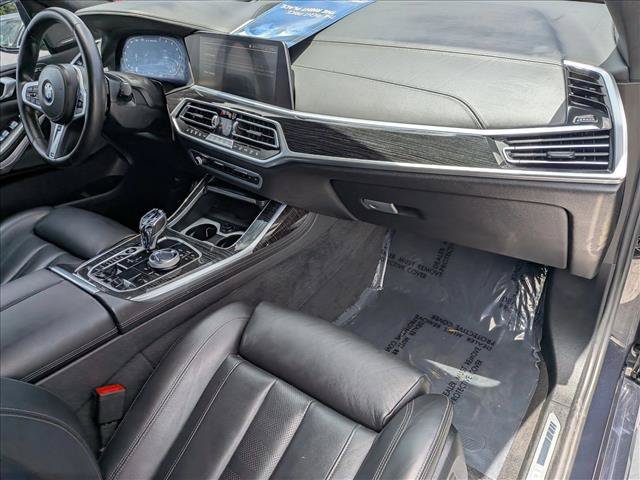 Used 2022 BMW X7 M50i w/ Executive Package AWD/4WD image 24