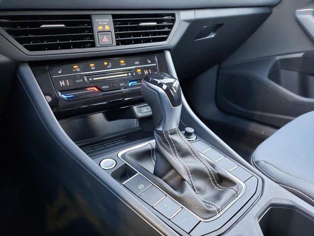 New 2026 Volkswagen Jetta SE image 11