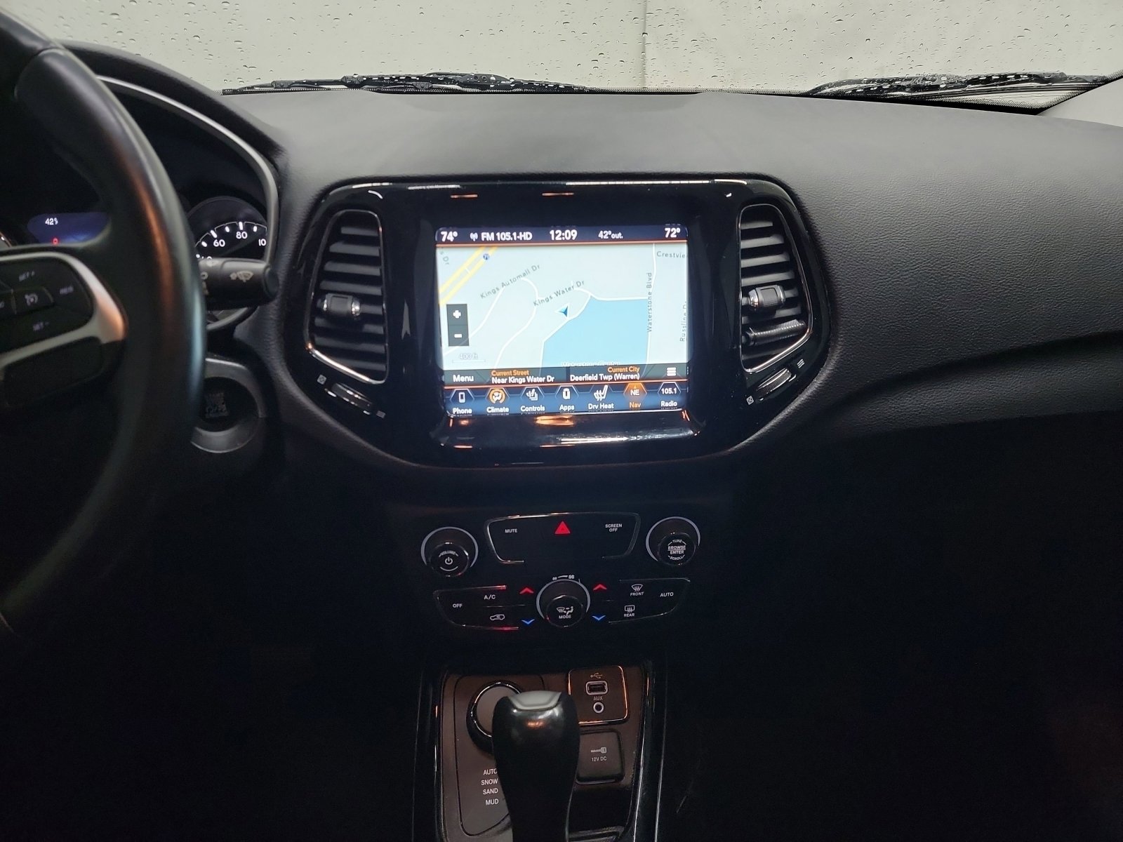 Used 2018 Jeep Compass Limited w/ Navigation Group image 31