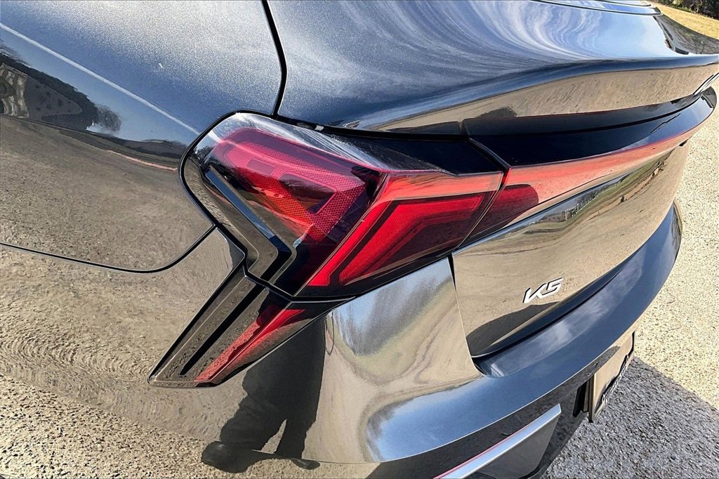 Certified 2025 Kia K5 LXS image 31